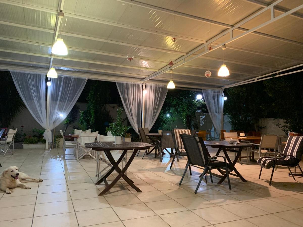 Villa Pap Preveza Luaran gambar